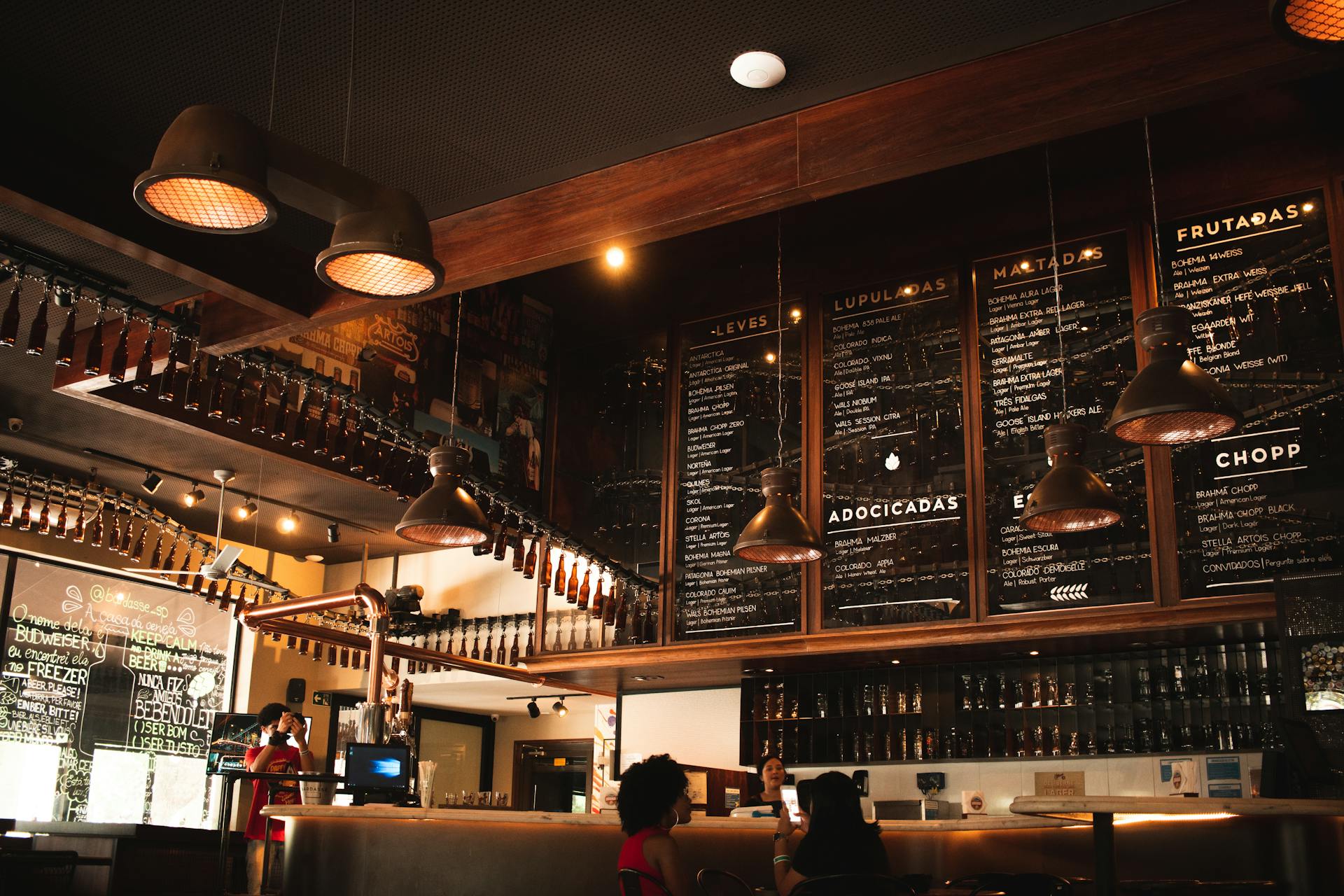 pubs in north goa